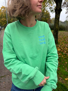 Sweat vert brodé LOVE LOVE LOVE (coton bio)