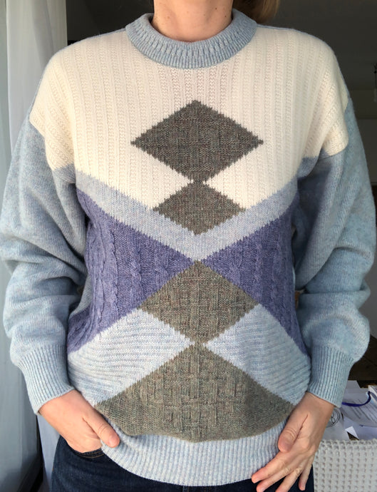 Pull bleu et beige