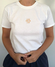 Charger l&#39;image dans la galerie, T-shirt LOVE DREAM LIVE