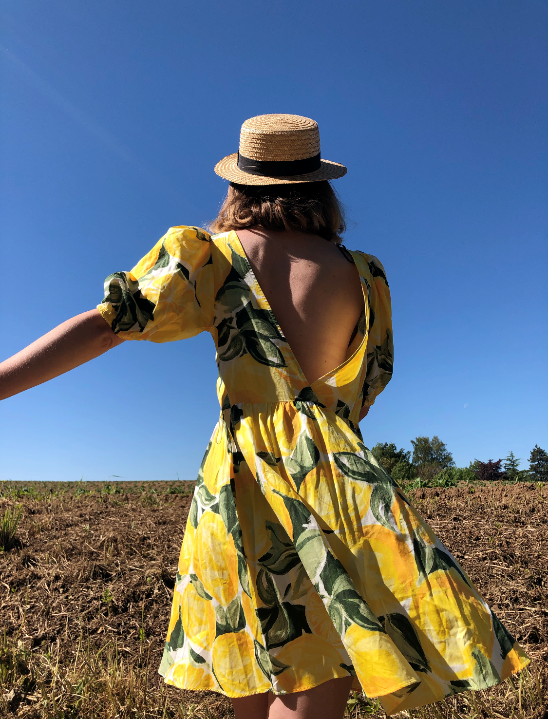 Des robes jaunes citron hot sale