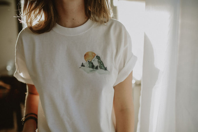 T-shirt montagne - blanc