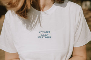 Voyager aimer partager